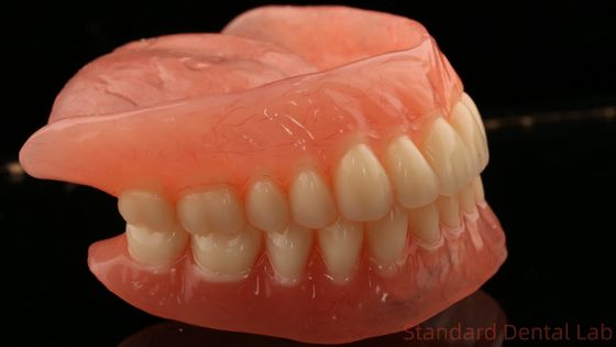 Mua Nhiệt chữa Ivoclar đầy đủ Acrylic răng giả phòng thí nghiệm nha khoa độ chính xác cao ưu điểm thẩm mỹ cao sản xuất trực tuyến