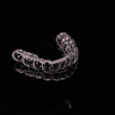 Phong cách thẩm mỹ cao Ortho Retainer Orthodontic răng giữ hầu như vô hình Trung bình thoải mái